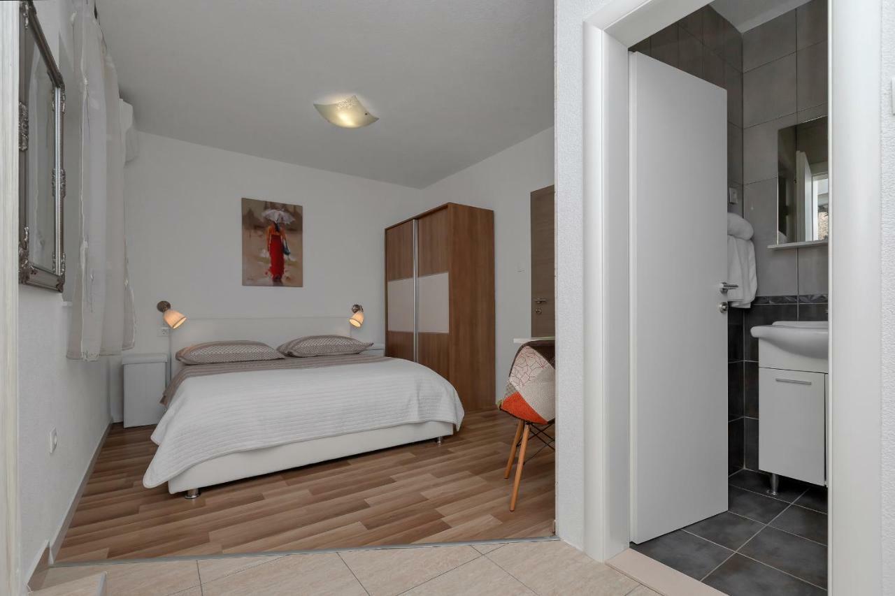 Apartments Villa Luce Makarska Exterior foto